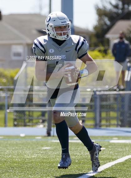 Thumbnail 3 in Oceanside vs. Massapequa (Section VIII Conference I Championship) photogallery.