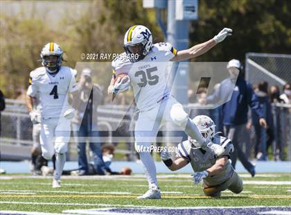 Thumbnail 3 in Oceanside vs. Massapequa (Section VIII Conference I Championship) photogallery.