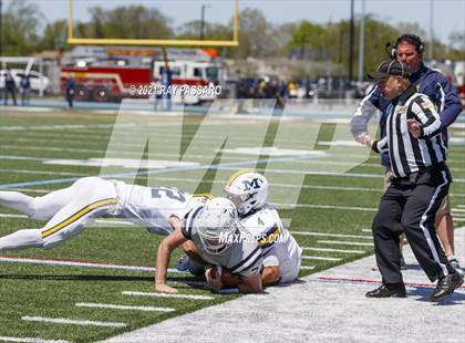 Thumbnail 1 in Oceanside vs. Massapequa (Section VIII Conference I Championship) photogallery.