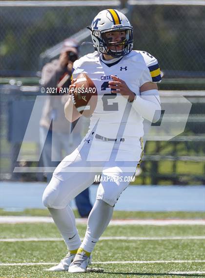 Thumbnail 2 in Oceanside vs. Massapequa (Section VIII Conference I Championship) photogallery.