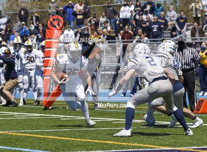 Thumbnail 2 in Oceanside vs. Massapequa (Section VIII Conference I Championship) photogallery.