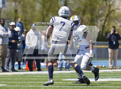 Thumbnail 3 in Oceanside vs. Massapequa (Section VIII Conference I Championship) photogallery.