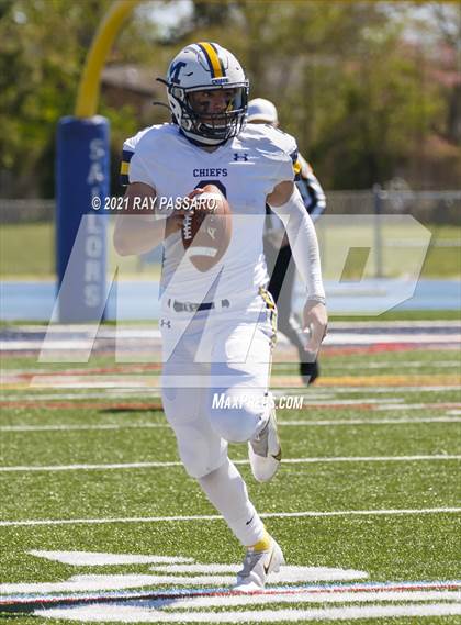 Thumbnail 1 in Oceanside vs. Massapequa (Section VIII Conference I Championship) photogallery.
