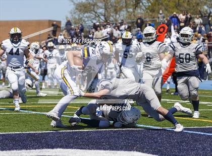 Thumbnail 2 in Oceanside vs. Massapequa (Section VIII Conference I Championship) photogallery.