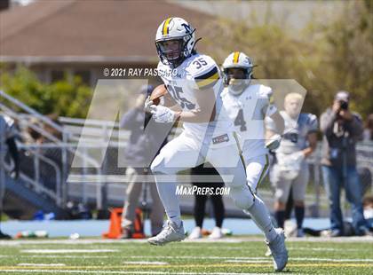 Thumbnail 3 in Oceanside vs. Massapequa (Section VIII Conference I Championship) photogallery.
