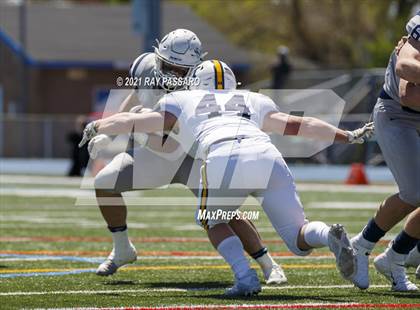 Thumbnail 2 in Oceanside vs. Massapequa (Section VIII Conference I Championship) photogallery.