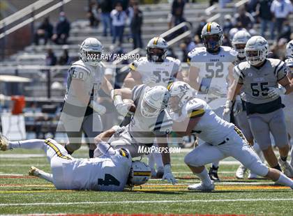 Thumbnail 2 in Oceanside vs. Massapequa (Section VIII Conference I Championship) photogallery.