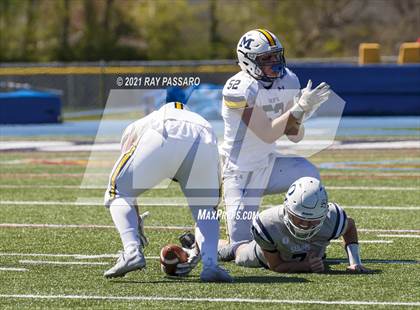 Thumbnail 2 in Oceanside vs. Massapequa (Section VIII Conference I Championship) photogallery.