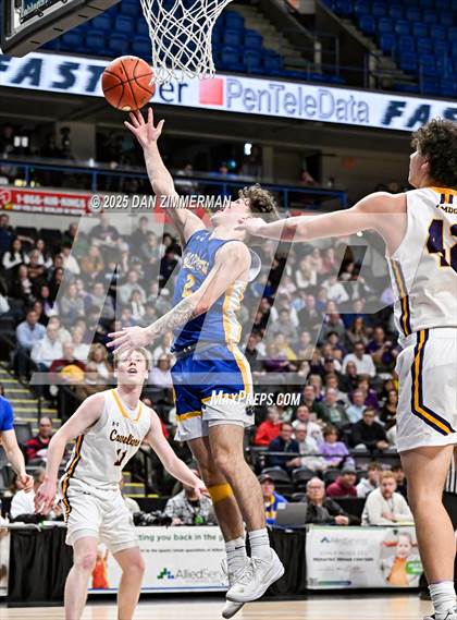 Thumbnail 3 in Valley View vs Scranton Prep (PIAA District 2 Class 4A Final) photogallery.
