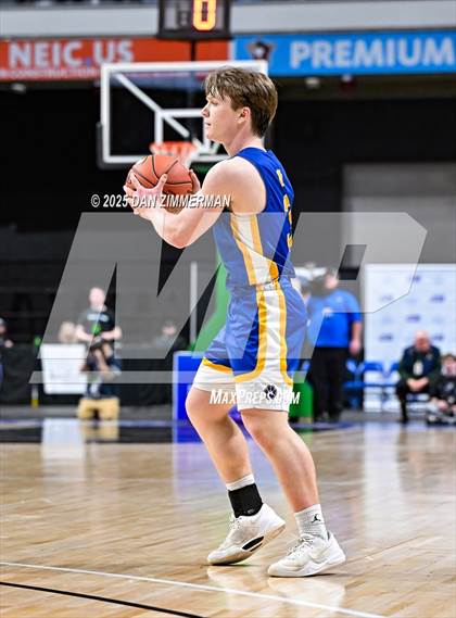Thumbnail 1 in Valley View vs Scranton Prep (PIAA District 2 Class 4A Final) photogallery.