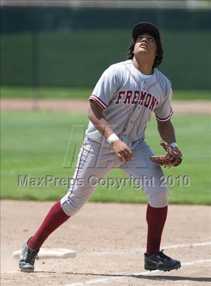 Thumbnail 2 in Fremont vs. Los Altos (CIF CCS D2 Playoffs) photogallery.