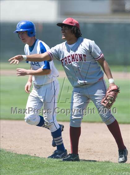 Thumbnail 2 in Fremont vs. Los Altos (CIF CCS D2 Playoffs) photogallery.