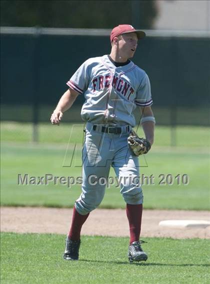Thumbnail 3 in Fremont vs. Los Altos (CIF CCS D2 Playoffs) photogallery.