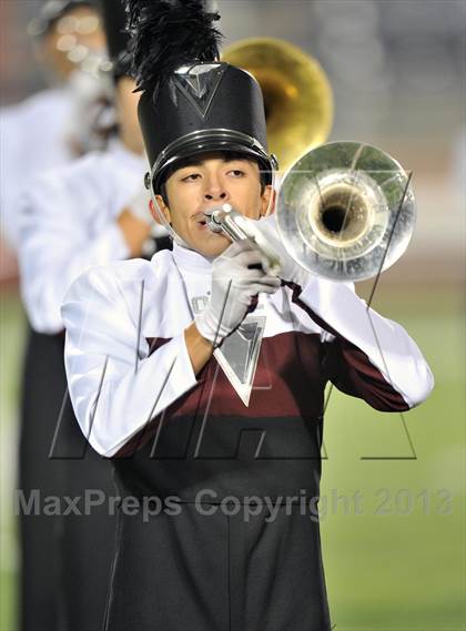 Thumbnail 2 in White Oak vs. Cameron Yoe (UIL 2A Semifinal) photogallery.
