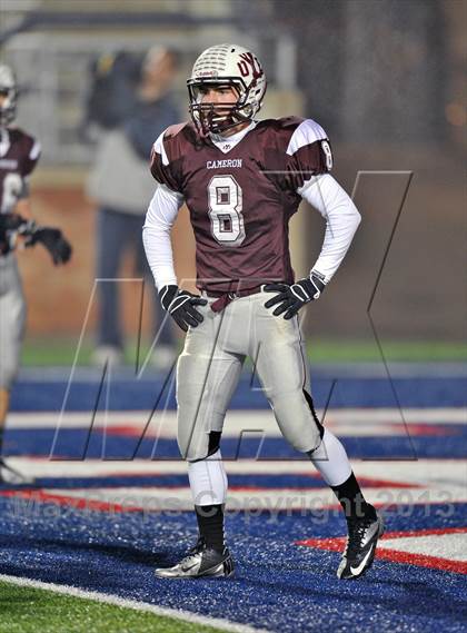 Thumbnail 1 in White Oak vs. Cameron Yoe (UIL 2A Semifinal) photogallery.