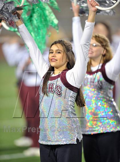 Thumbnail 3 in White Oak vs. Cameron Yoe (UIL 2A Semifinal) photogallery.