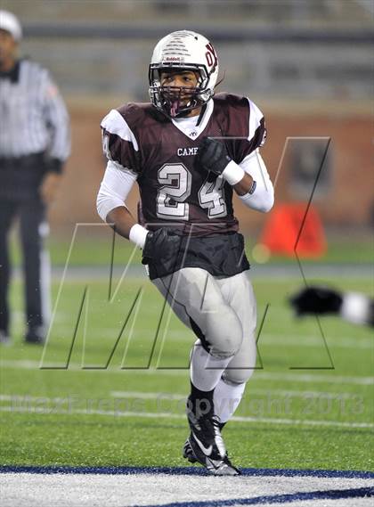 Thumbnail 3 in White Oak vs. Cameron Yoe (UIL 2A Semifinal) photogallery.