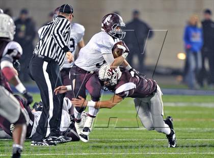 Thumbnail 3 in White Oak vs. Cameron Yoe (UIL 2A Semifinal) photogallery.