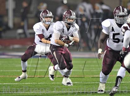Thumbnail 1 in White Oak vs. Cameron Yoe (UIL 2A Semifinal) photogallery.