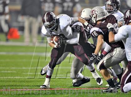 Thumbnail 3 in White Oak vs. Cameron Yoe (UIL 2A Semifinal) photogallery.