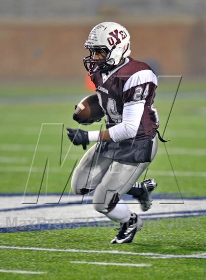 Thumbnail 3 in White Oak vs. Cameron Yoe (UIL 2A Semifinal) photogallery.