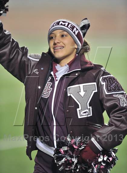 Thumbnail 2 in White Oak vs. Cameron Yoe (UIL 2A Semifinal) photogallery.