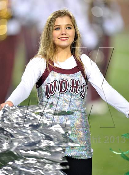 Thumbnail 3 in White Oak vs. Cameron Yoe (UIL 2A Semifinal) photogallery.