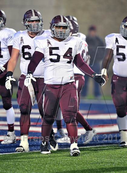 Thumbnail 1 in White Oak vs. Cameron Yoe (UIL 2A Semifinal) photogallery.