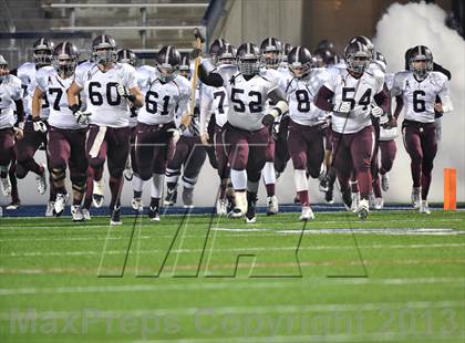Thumbnail 3 in White Oak vs. Cameron Yoe (UIL 2A Semifinal) photogallery.