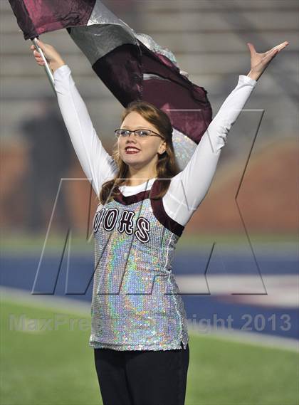 Thumbnail 1 in White Oak vs. Cameron Yoe (UIL 2A Semifinal) photogallery.