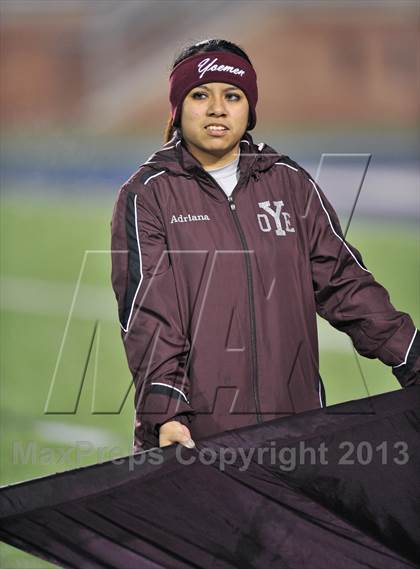 Thumbnail 2 in White Oak vs. Cameron Yoe (UIL 2A Semifinal) photogallery.
