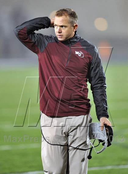 Thumbnail 3 in White Oak vs. Cameron Yoe (UIL 2A Semifinal) photogallery.