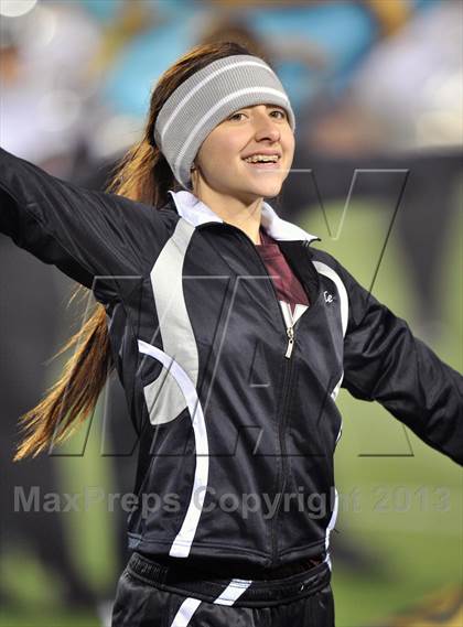 Thumbnail 2 in White Oak vs. Cameron Yoe (UIL 2A Semifinal) photogallery.