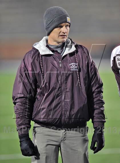Thumbnail 1 in White Oak vs. Cameron Yoe (UIL 2A Semifinal) photogallery.