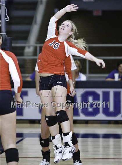 Thumbnail 3 in Martin [James] vs. Keller  photogallery.