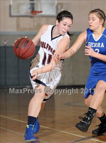 Thumbnail 3 in Sierra vs. Cosumnes Oaks (Cosumnes Oaks Classic) photogallery.