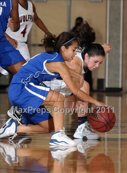 Thumbnail 2 in Sierra vs. Cosumnes Oaks (Cosumnes Oaks Classic) photogallery.