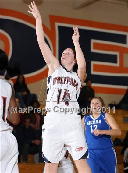 Thumbnail 3 in Sierra vs. Cosumnes Oaks (Cosumnes Oaks Classic) photogallery.