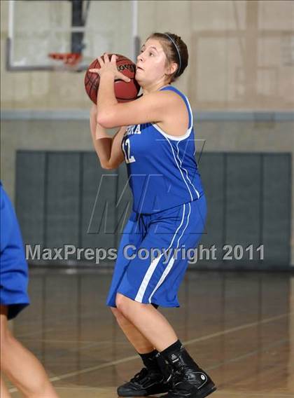 Thumbnail 2 in Sierra vs. Cosumnes Oaks (Cosumnes Oaks Classic) photogallery.