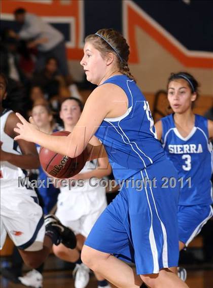 Thumbnail 2 in Sierra vs. Cosumnes Oaks (Cosumnes Oaks Classic) photogallery.