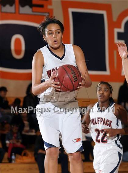 Thumbnail 2 in Sierra vs. Cosumnes Oaks (Cosumnes Oaks Classic) photogallery.