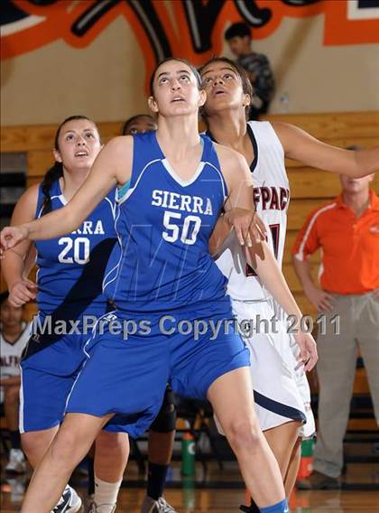 Thumbnail 2 in Sierra vs. Cosumnes Oaks (Cosumnes Oaks Classic) photogallery.