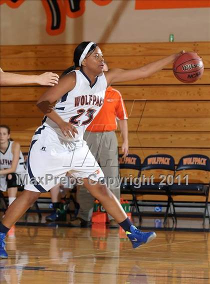 Thumbnail 3 in Sierra vs. Cosumnes Oaks (Cosumnes Oaks Classic) photogallery.