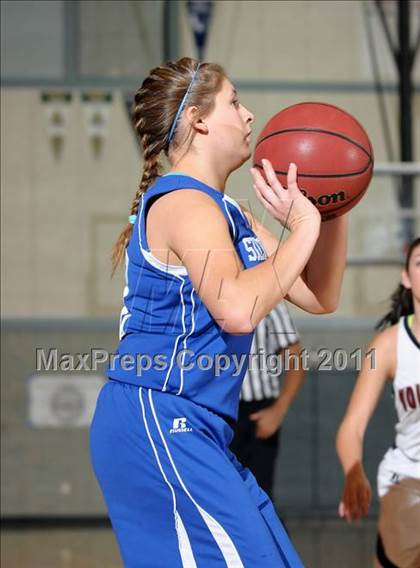 Thumbnail 2 in Sierra vs. Cosumnes Oaks (Cosumnes Oaks Classic) photogallery.