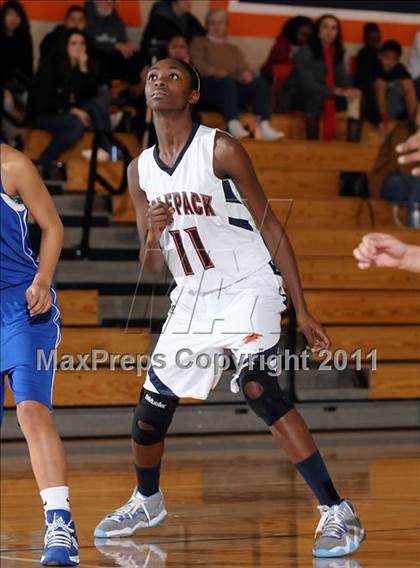 Thumbnail 2 in Sierra vs. Cosumnes Oaks (Cosumnes Oaks Classic) photogallery.