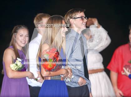 Thumbnail 2 in Sisters @ Sutherlin photogallery.