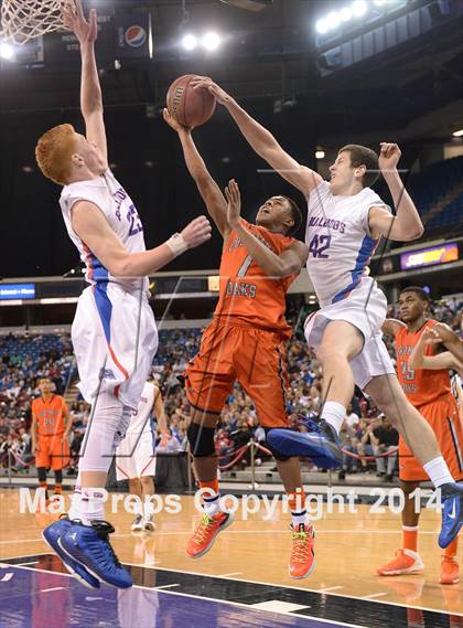 Thumbnail 1 in Folsom vs. Cosumnes Oaks (CIF SJS D2 Final) photogallery.