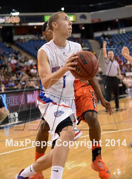 Thumbnail 3 in Folsom vs. Cosumnes Oaks (CIF SJS D2 Final) photogallery.