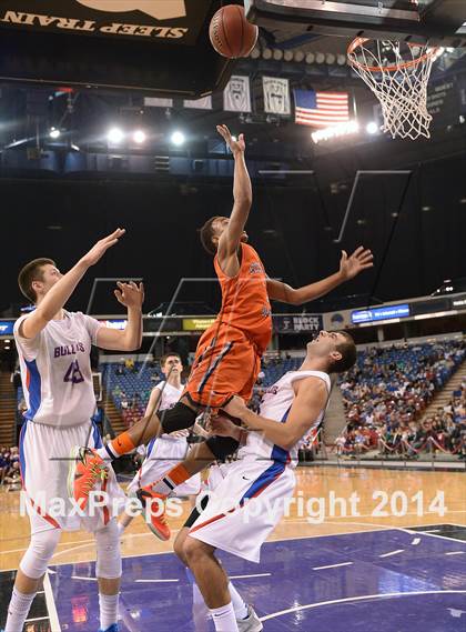 Thumbnail 2 in Folsom vs. Cosumnes Oaks (CIF SJS D2 Final) photogallery.