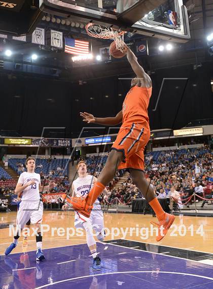 Thumbnail 2 in Folsom vs. Cosumnes Oaks (CIF SJS D2 Final) photogallery.